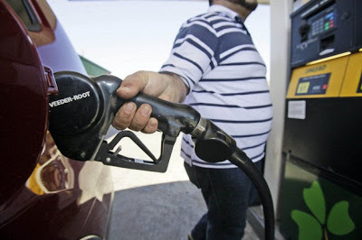 Michigan tops list of gas price drops — obviously, it’s all because of Obama