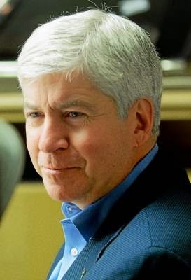 Snyder signs bill increasing role of ‘dark money’ in Michigan campaigns