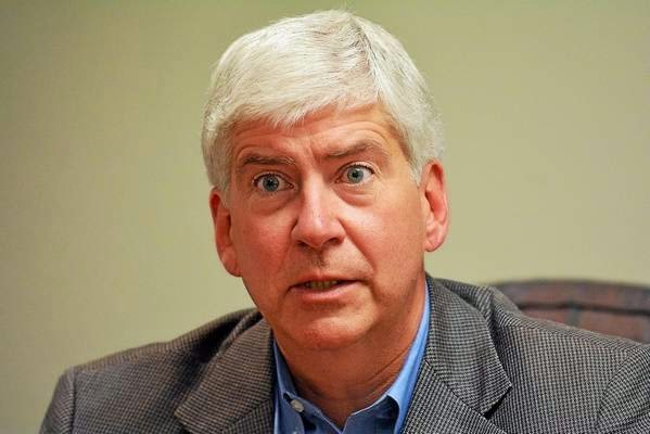 Snyder: Voters can go forward or move back
