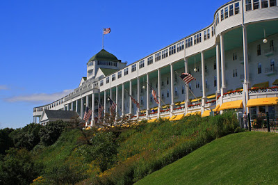 GOP Mackinac conference kicks off with barroom brawl