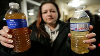 Schuette suggests DEQ chief thrown under the bus for Flint water crisis