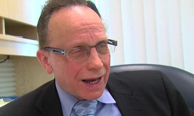 Fouts is sinking, but he’ll never jump ship