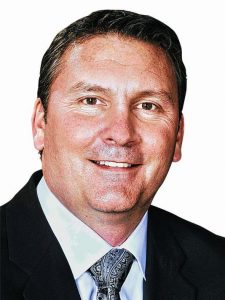 Phil Pavlov headshot