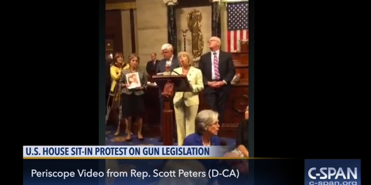 House Dems’ sit-in sparks Twitter vs. Facebook battle