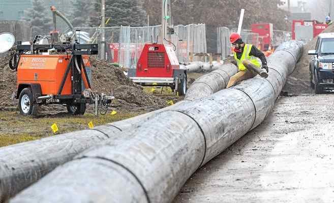 Miller blasts Senate GOP leader over cut in sinkhole funding