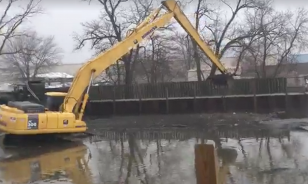 DNR removing tons of sewer muck from Lake St. Clair boat ramps