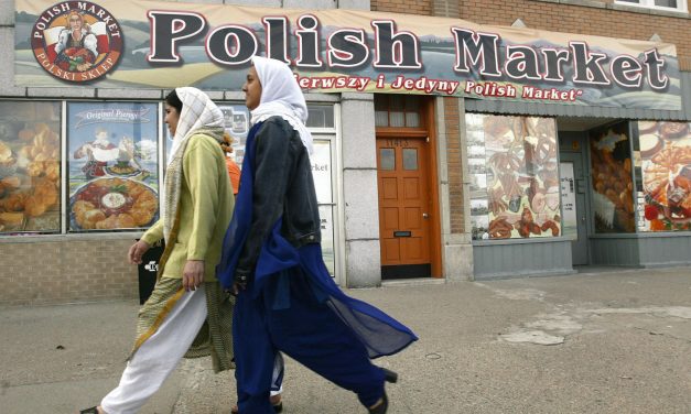 Immigrants adding jobs, population in Detroit