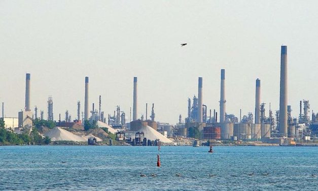 Snyder orders Enbridge pipeline replacement in St. Clair River