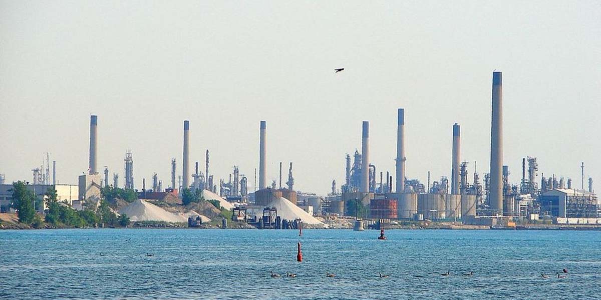 Snyder orders Enbridge pipeline replacement in St. Clair River