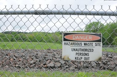 Environmentalists applaud Snyder-backed plan to clean up toxic hot spots