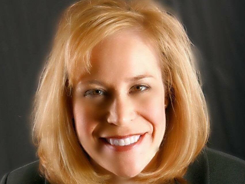 Underdog judicial candidate relies on dog to raise funds