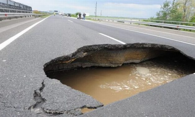 Macomb ranks as No. 1 donor county providing road funds to Up North counties