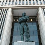 Gen. Macomb descendant wants statue removed Gen. Macomb descendant wants statue removed